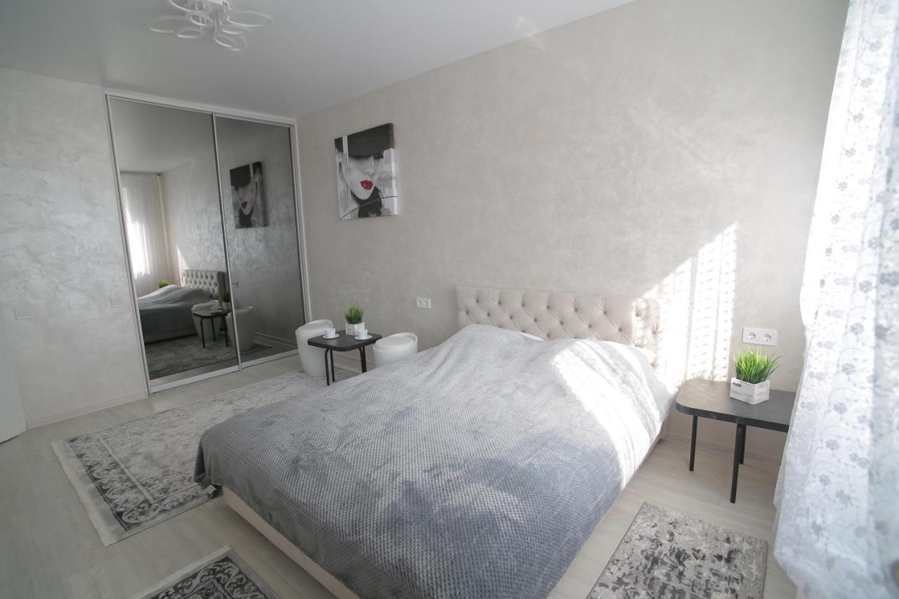 Ніжність Apartman Rivne Kültér fotó